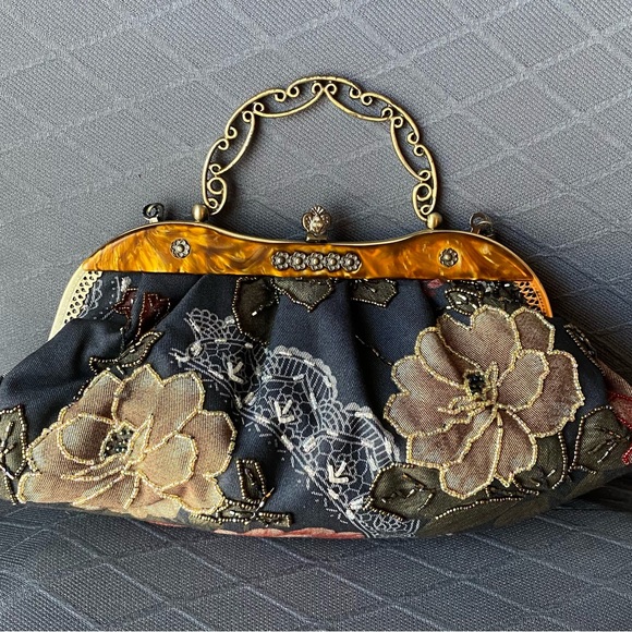 Beautiful Vintage handbag purse clutch - Picture 2 of 9